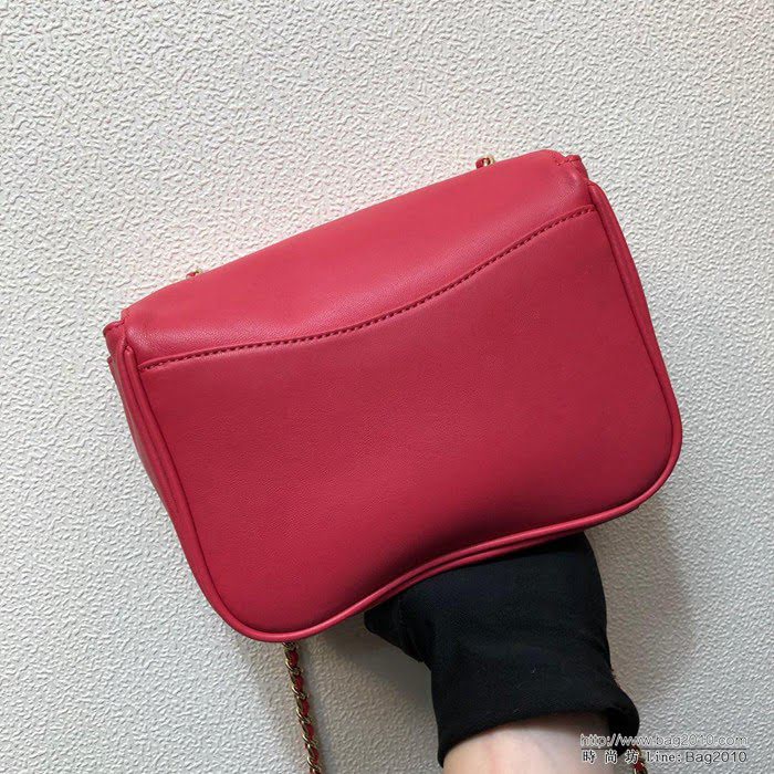 CHANEL香奈兒 独家背景实拍 Chane1 OHANEL 2019最新款口盖包 进口小羊皮 内里搭配牛仔布 可单肩可斜挎  Cco1135